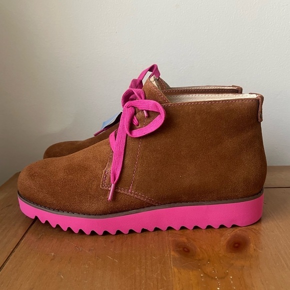 NWT Jambu Gianna Women’s Ankle Chukka Bootie Brown Suede Boot 8 - Picture 2 of 14